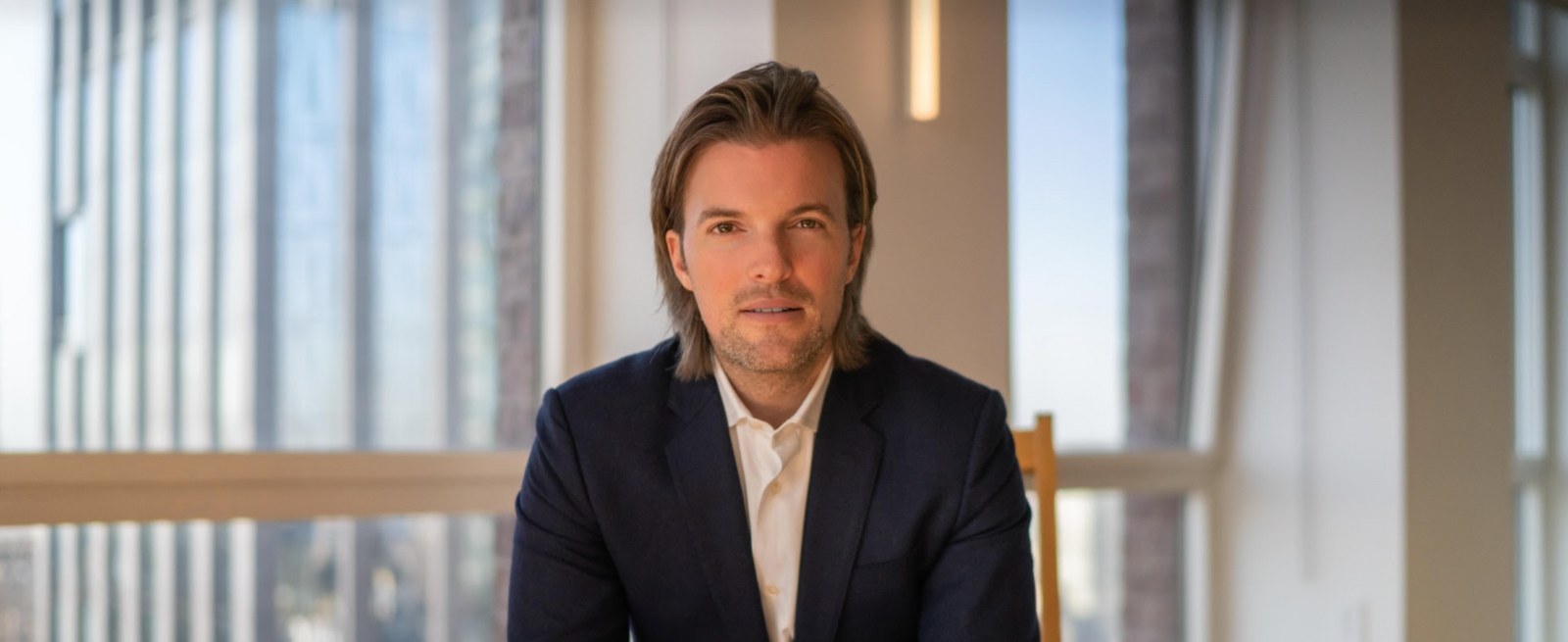 <span>Episode 55</span><br> Author Magnus Resch "How to Create and Sell NFTs: A Guide for All Artists"